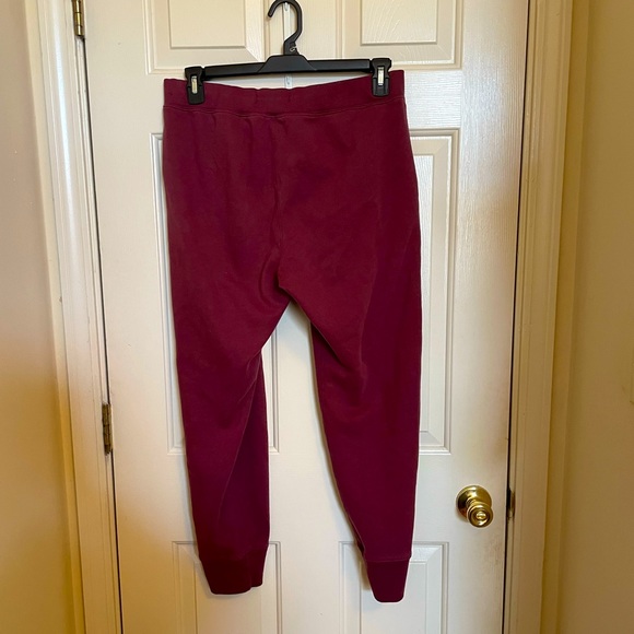 Abercrombie and Fitch sweatshirt and joggers - Picture 4 of 4